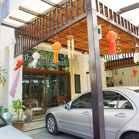 Safe House Court Hotel Chiang Mai Exterior foto