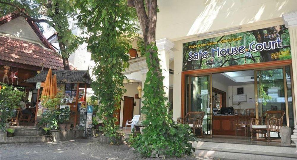 Safe House Court Hotel Chiang Mai Exterior foto